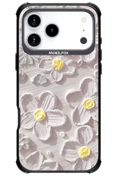 White Flowers - Apple iPhone 17 Pro Max